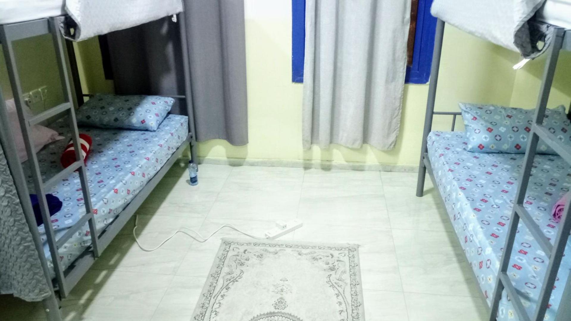 Salem House Hostel 尼兹瓦 外观 照片