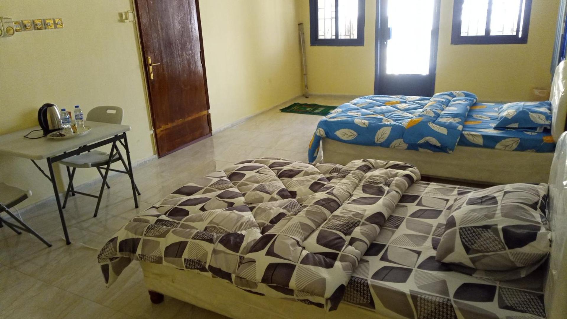 Salem House Hostel 尼兹瓦 外观 照片