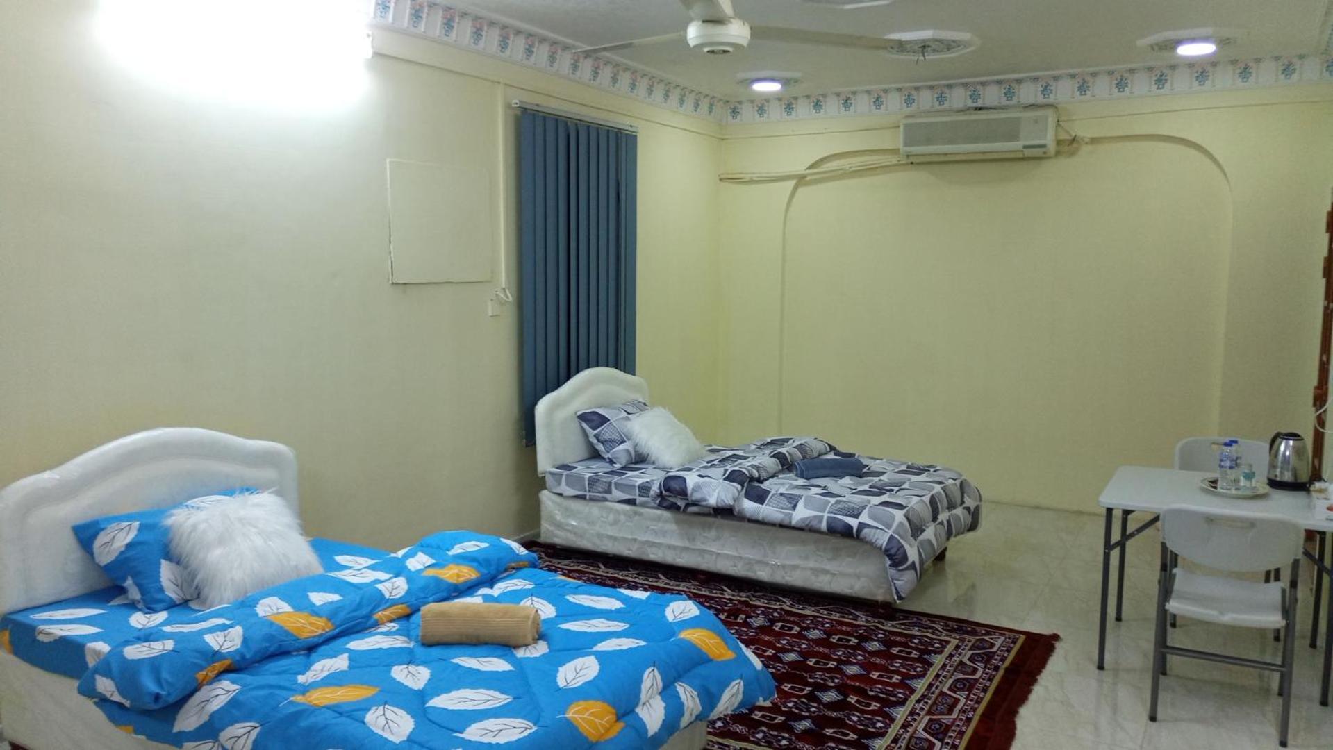 Salem House Hostel 尼兹瓦 外观 照片