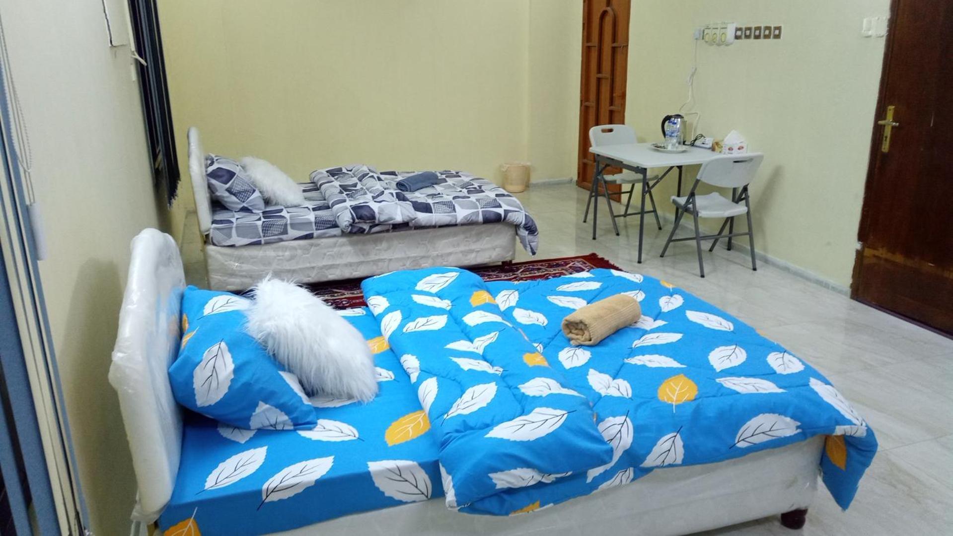 Salem House Hostel 尼兹瓦 外观 照片