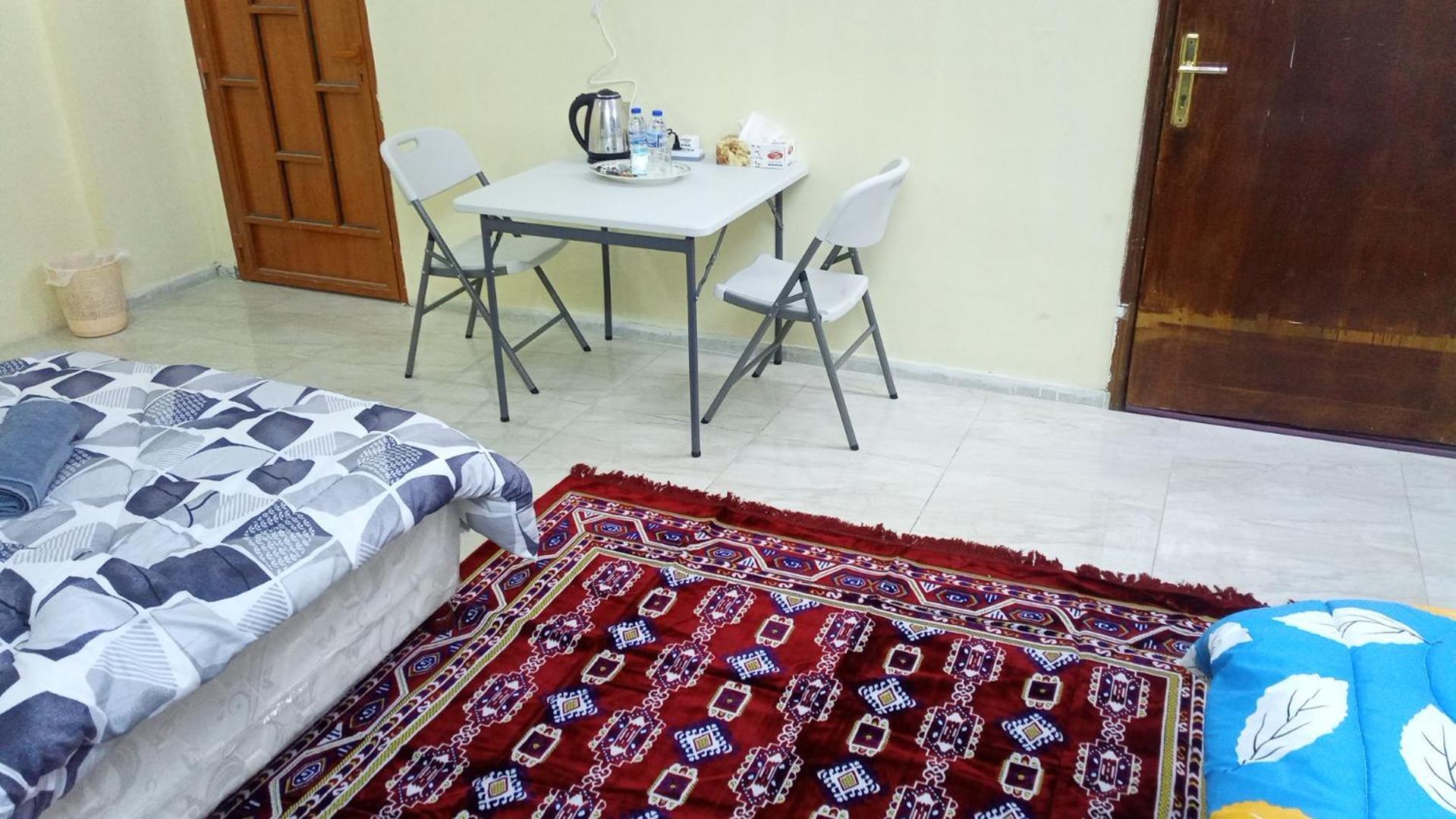 Salem House Hostel 尼兹瓦 外观 照片
