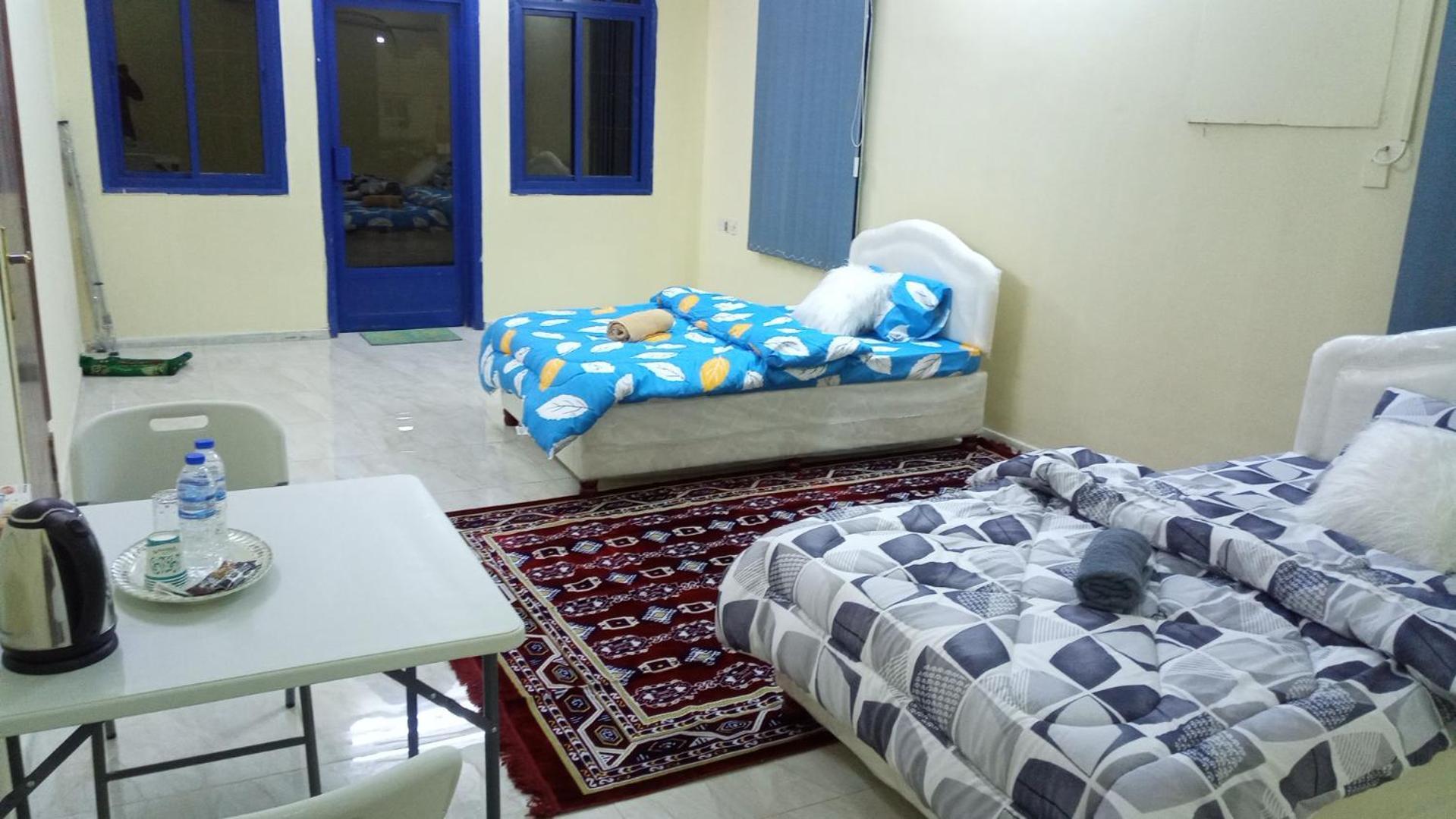 Salem House Hostel 尼兹瓦 外观 照片