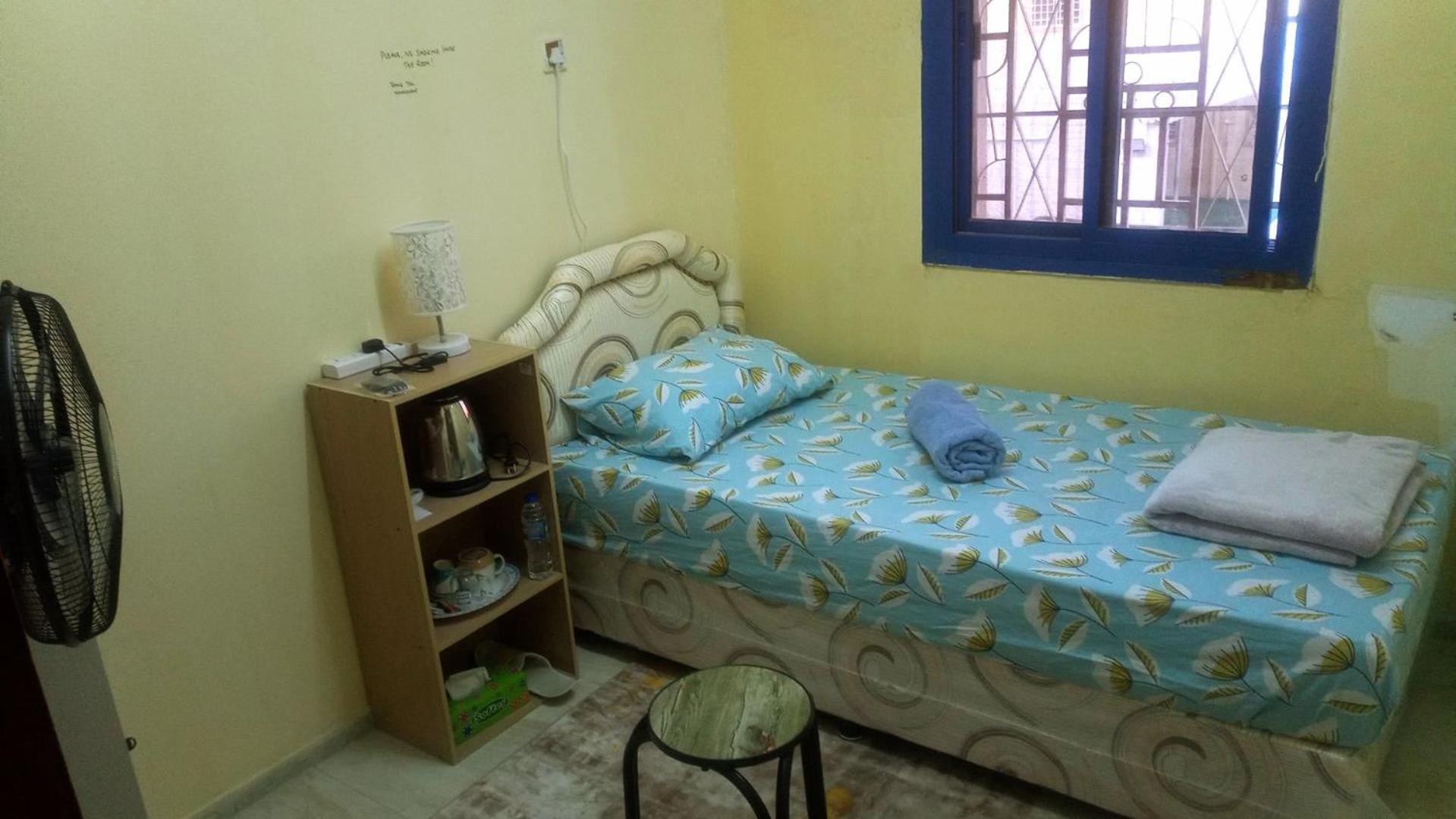 Salem House Hostel 尼兹瓦 外观 照片