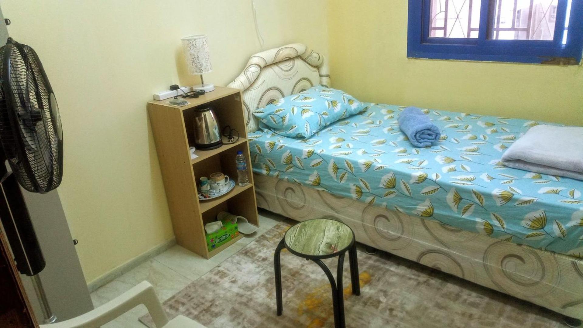 Salem House Hostel 尼兹瓦 外观 照片