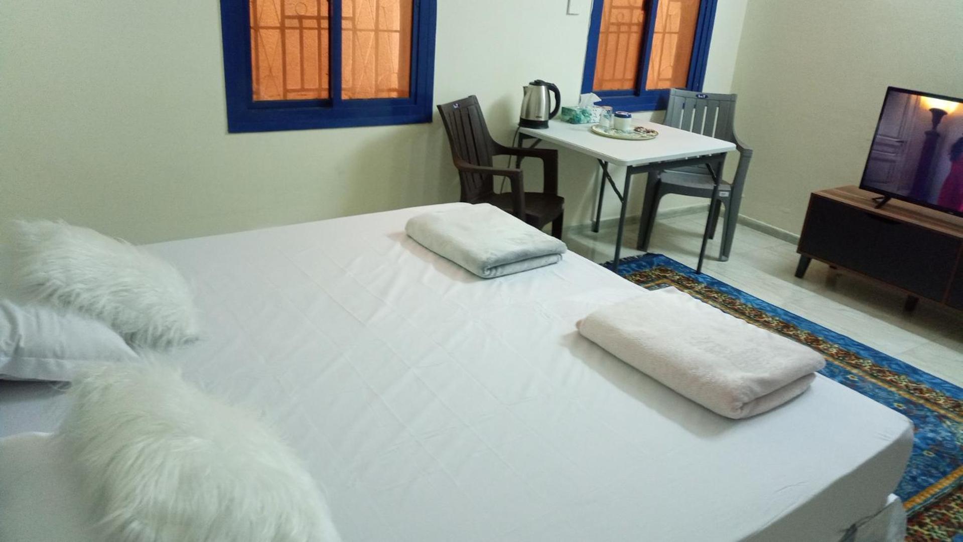 Salem House Hostel 尼兹瓦 外观 照片